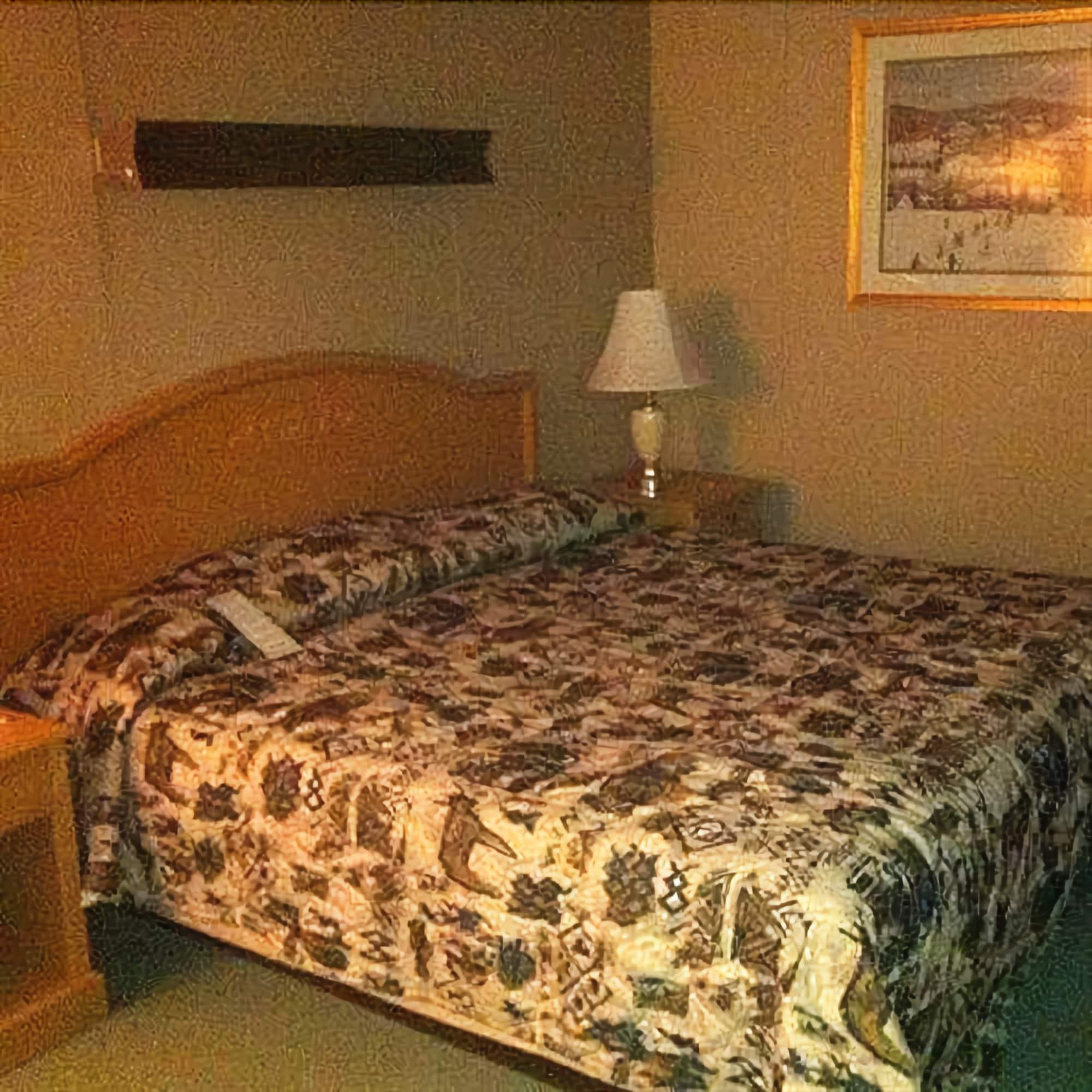 Knights Inn Winner Room photo